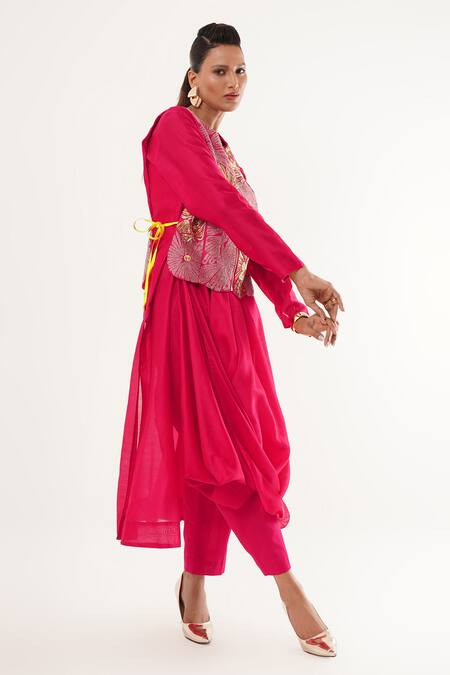 Jajaabor_Pink Silk, Cotton, Tissue Applique, Embroidery Round Floral Draped Kurta Set _at_Aza_Fashions