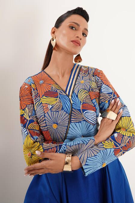 Buy_Jajaabor_Blue Tissue, Cotton, Silk Applique, Sequins V-neck Floral Asymmetric Kurta Set _Online_at_Aza_Fashions