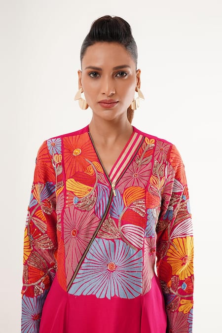 Jajaabor_Pink Silk, Cotton, Tissue Sequins, Applique V-neck Floral Embroidered Kurta Set _Online_at_Aza_Fashions