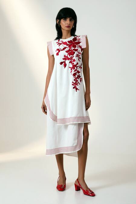 Buy Madder Much White Cotton Sequins, Embroidery Round Neck Asymmetric Floral Dress Online at Aza Fashions Buy_Madder Much_White Cotton Sequins, Embroidery Round Neck Asymmetric Floral Dress _Online_at_Aza_Fashions