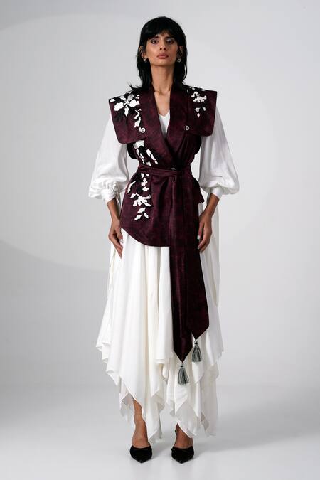 Buy Madder Much Brown Embroidery, Sequins Shawl Neck Thread Designer Jacket Online at Aza Fashions Buy_Madder Much_Brown Embroidery, Sequins Shawl Neck Thread Designer Jacket _Online_at_Aza_Fashions