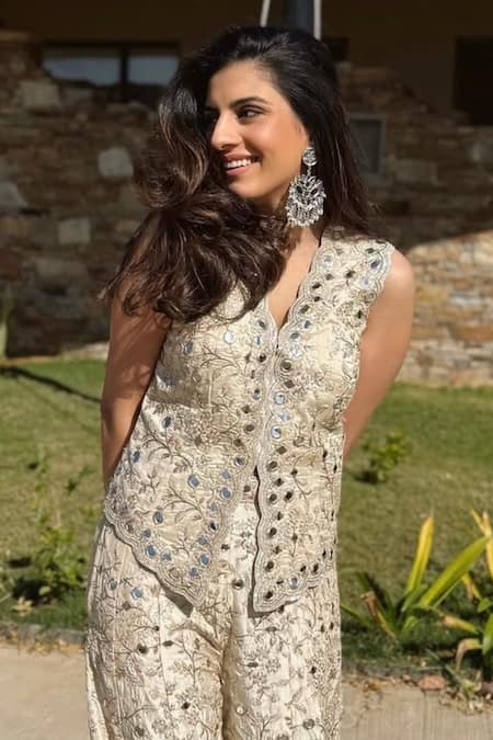 Buy Gopi Vaid Beige Tussar Mirrors, Embroidery Scoop Neck Thread Work Vest And Pant Set Buy_Gopi Vaid_Beige Tussar Mirrors, Embroidery Scoop Neck Thread Work Vest And Pant Set
