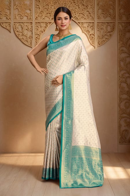 Shop_Naintara Bajaj_Green Kota Doria Fringe, Embroidery V-neck Geometric Woven Kanjivaram Saree Set _Online_at_Aza_Fashions