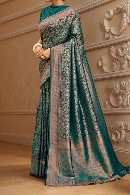 Samyukta Singhania_Green Silk Embroidery Boat Neck Floral Vine Woven Banarasi Saree And Blouse_at_Aza_Fashions