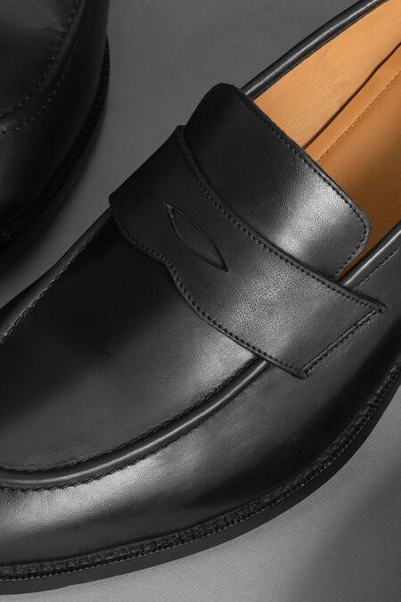 Shop_Nou_Black Leather Moccasin Loafers With Cutwork _Online_at_Aza_Fashions