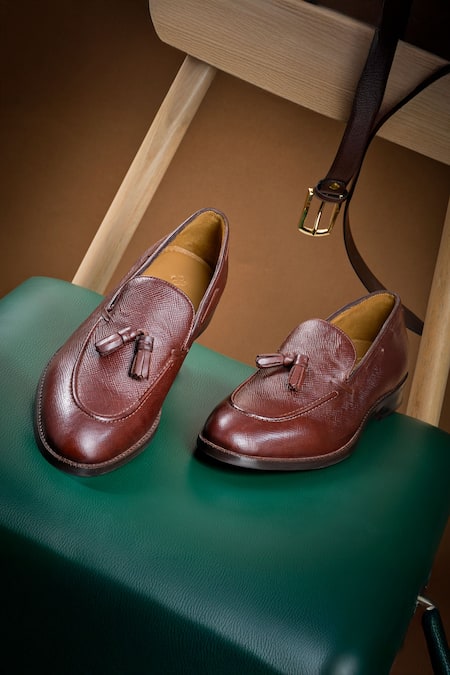 Nou_Brown Tassel Embellished Loafers _Online_at_Aza_Fashions