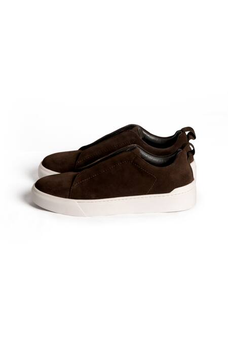 Nou_Brown Chestnut Blaze Almond Toe Sneakers _Online_at_Aza_Fashions