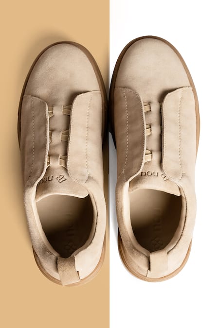 Nou Stitchline Thread Embroidered Sneakers 