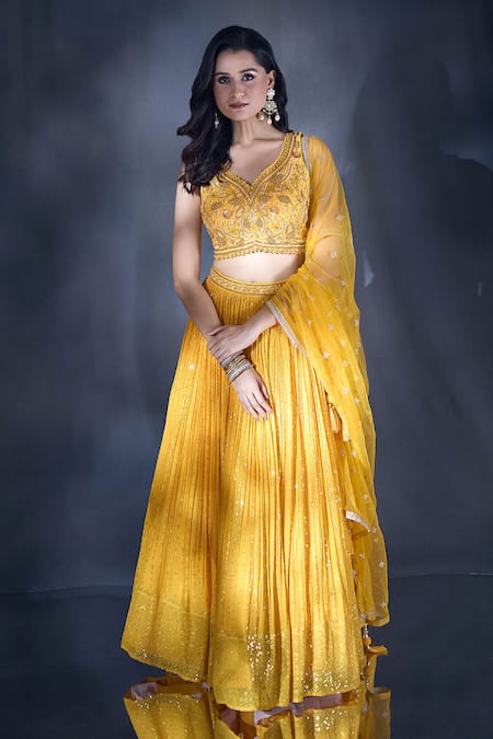 Alaya Advani Yellow Lehenga Georgette Viscose Embroidered Sequin Leaf And Thread Set 