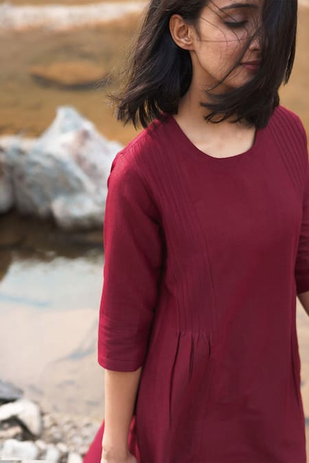 Shop_Vaaya_Burgundy Silk, Cotton Round Neck Pleated Kurta And Pant Set _Online_at_Aza_Fashions