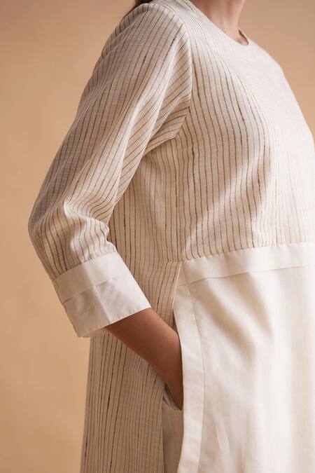 Buy_Vaaya_Ivory Tussar Round Neck Striped Yoke Tunic And Pant Set 