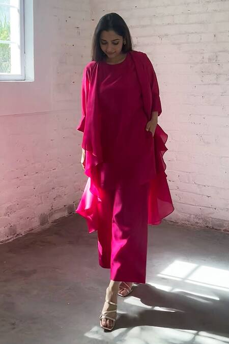 Vaaya Pink Silk, Open Neck, Round Rani Solid Waterfall Jacket Set Online at Aza Fashions Vaaya_Pink Silk, Open Neck, Round Rani Solid Waterfall Jacket Set _Online_at_Aza_Fashions