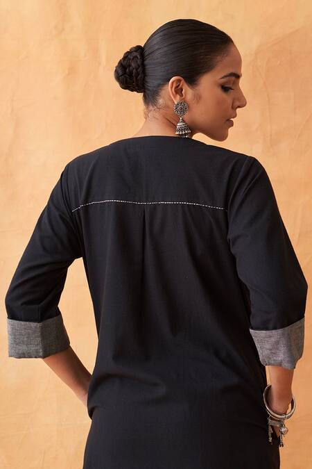 Vaaya_Black Cotton Embroidery Open Neck Ikkat Motif Straight Kurta _Online_at_Aza_Fashions