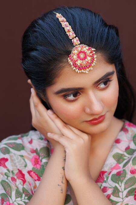 Shop Kanyaadhan By Dhirajaayushi Multi Color Floral Embroidered Jewellery Set Online at Aza Fashions Shop_Kanyaadhan By Dhirajaayushi_Multi Color Floral Embroidered Jewellery Set _Online_at_Aza_Fashions