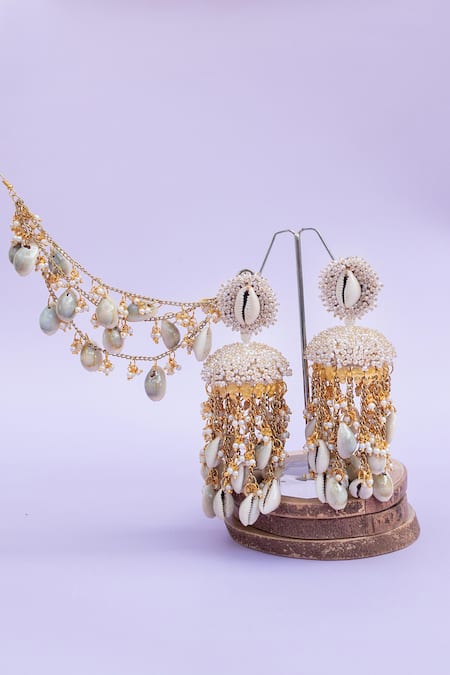 Shop Kanyaadhan By Dhirajaayushi Multi Color Beads, Diamonds, Gold Toned Multicolor Shell Embellished Earrings at Aza Fashions Shop_Kanyaadhan By Dhirajaayushi_Multi Color Beads, Diamonds, Gold Toned Multicolor Shell Embellished Earrings _at_Aza_Fashions