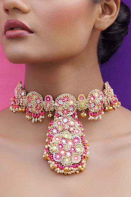 Kanyaadhan By Dhirajaayushi Geometric Motif Pendant Necklace Set 