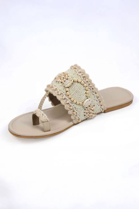 Buy Irasoles Brown Beads, Pearls, Tassels Embroidered Kolhapuri Flats Online at Aza Fashions Buy_Irasoles_Brown Beads, Pearls, Tassels Embroidered Kolhapuri Flats_Online_at_Aza_Fashions