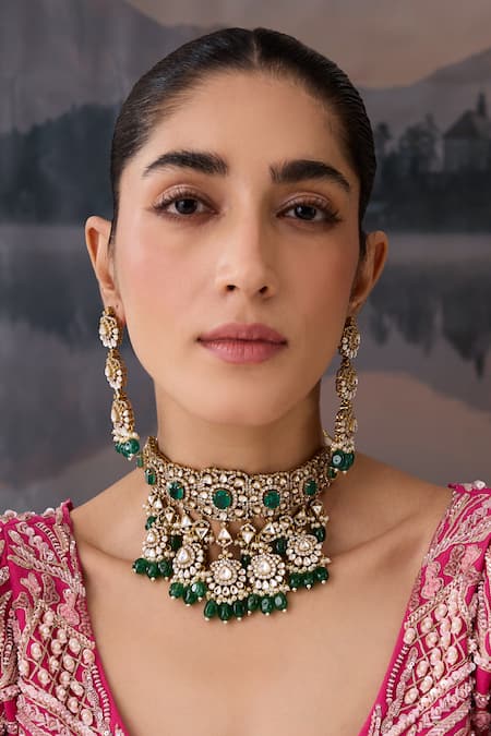 Paisley Pop_Green Crystals, Stones Emerald Choker Set _Online_at_Aza_Fashions