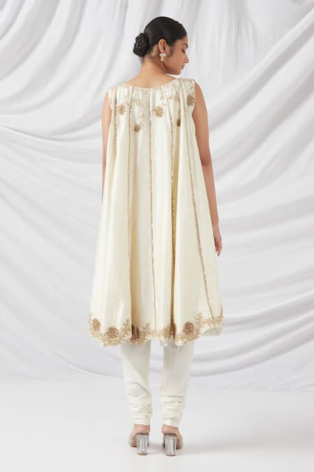 Latha Puttanna Rosa Aari Embroidered Anarkali Set 