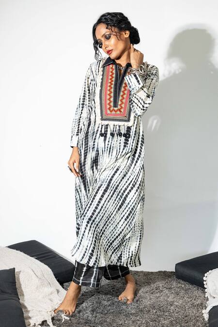 Buy Anmol Kakad Black Cotton, Silk Mirrors, Embroidery Collared Tie-dye Kurta And Pant Set Online at Aza Fashions Buy_Anmol Kakad_Black Cotton, Silk Mirrors, Embroidery Collared Tie-dye Kurta And Pant Set_Online_at_Aza_Fashions