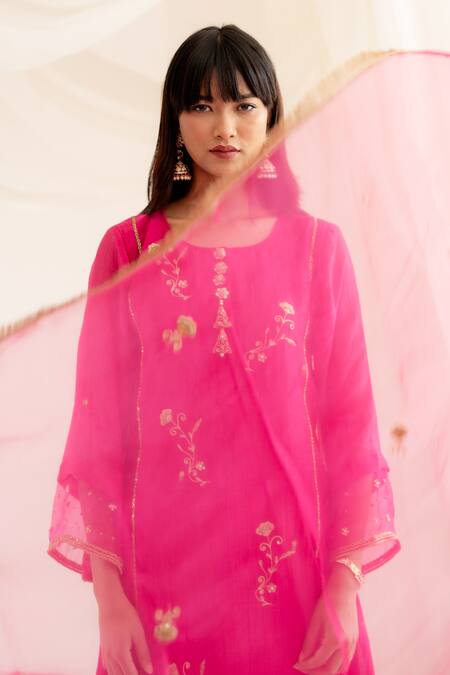 Buy_Anushka Repswal - Sewing Love_Pink Chanderi, Cotton, Organza Zari, Lace Zardozi Embroidered Kurta Pant Set 