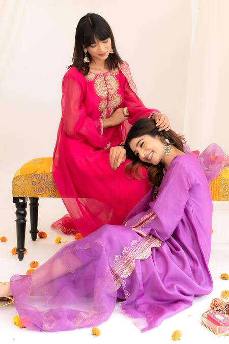 Anushka Repswal - Sewing Love Purple Chanderi, Cotton, Organza Sequins, Tassels, Zardozi Hand Kurta Set Online at Aza Fashions Anushka Repswal - Sewing Love_Purple Chanderi, Cotton, Organza Sequins, Tassels, Zardozi Hand Kurta Set _Online_at_Aza_Fashions