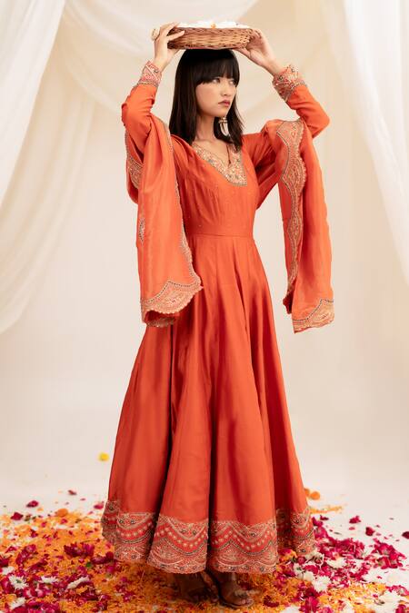 Buy Anushka Repswal - Sewing Love Orange Chanderi, Cotton, Organza Embroidery Scoop Neck Zardozi Anarkali Set Online at Aza Fashions Buy_Anushka Repswal - Sewing Love_Orange Chanderi, Cotton, Organza Embroidery Scoop Neck Zardozi Anarkali Set _Online_at_Aza_Fashions