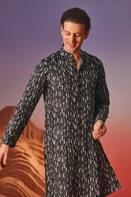 Eleven Brothers_Black Chanderi Silk Embroidery Dark Canvas Print Kurta _Online_at_Aza_Fashions