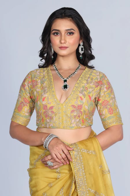 Juhi Shekhawat_Yellow Silk Organza Sequins, Cut Work V-neck Floral Hand Embroidered Saree Set _at_Aza_Fashions