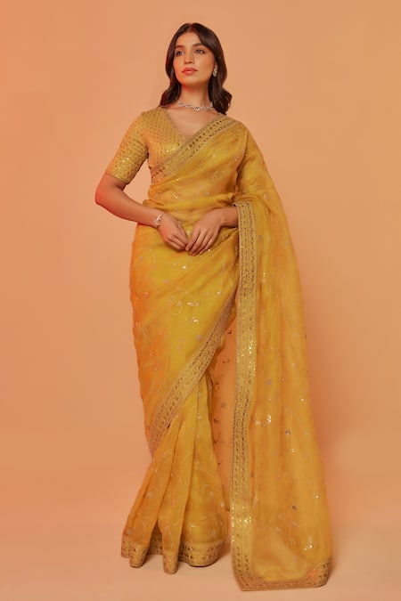 Juhi Shekhawat_Yellow Silk Organza Sequins, Zari V-neck Floral Vine Embroidered Saree Set _Online_at_Aza_Fashions