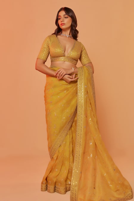 Juhi Shekhawat_Yellow Silk Organza Sequins, Zari V-neck Floral Vine Embroidered Saree Set _at_Aza_Fashions