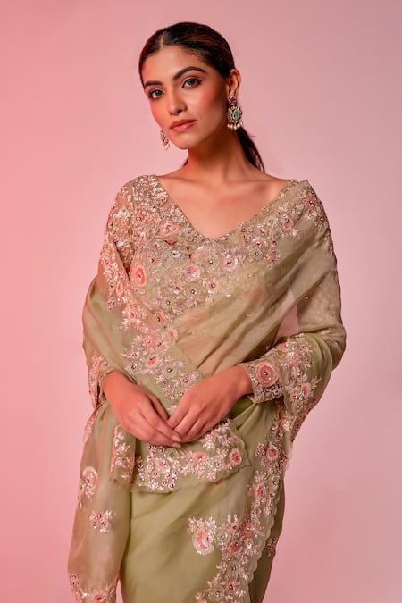 Juhi Shekhawat_Green Silk Organza Sequins, Zari, Embroidery V-neck Floral Scallop Border Saree _at_Aza_Fashions