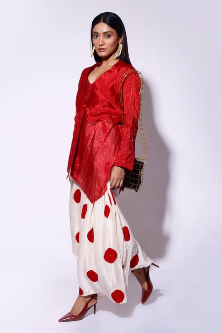 Kritika Murarka_White Silk Bandhani Tie Dye Draped Skirt _Online_at_Aza_Fashions