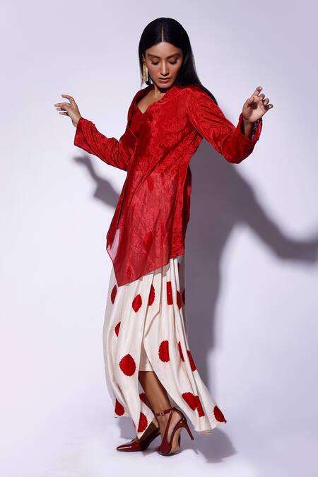 Shop_Kritika Murarka_White Silk Bandhani Tie Dye Draped Skirt _Online_at_Aza_Fashions