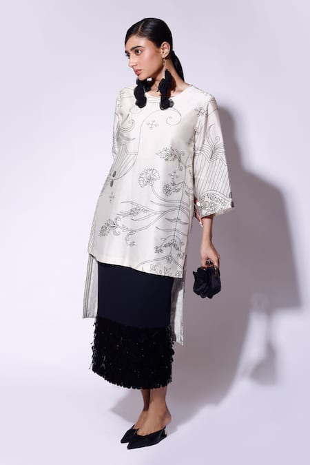 Buy_Kritika Murarka_White Chanderi Silk Round Neck Paisley Bloom Print High Low Tunic _Online_at_Aza_Fashions
