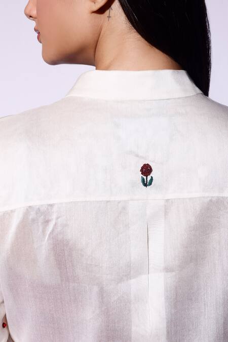 Shop_Kritika Murarka_White Chanderi Silk Embroidery Mandarin Collar Rose Motif High Low Shirt _Online_at_Aza_Fashions