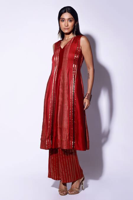 Buy_Kritika Murarka_Red Tissue, Satin, Chanderi Silk, Organza V-neck Striped Polka Panelled Kurta _Online_at_Aza_Fashions
