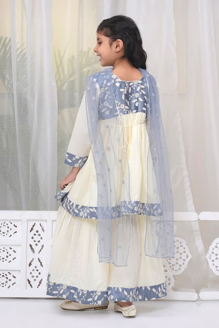 Shop Little Bansi Cream Cotton Embroidery Floral Kurta Sharara Set at Aza Fashions Shop_Little Bansi_Cream Cotton Embroidery Floral Kurta Sharara Set_at_Aza_Fashions
