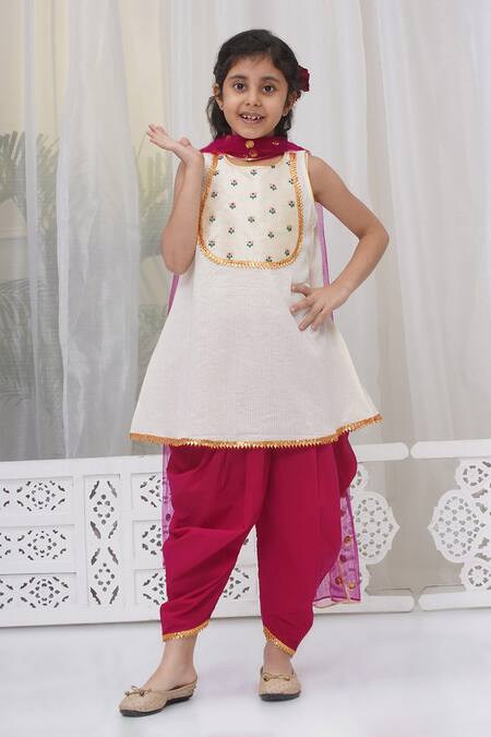 Little Bansi_Cream Cotton Sequins, Embroidery Floral Kurta Set _Online_at_Aza_Fashions