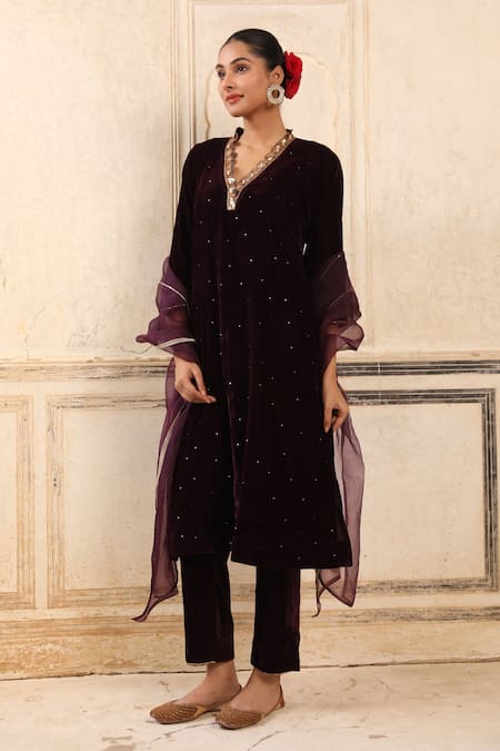 Shop_Trendy Tokari_Purple Velvet, Chiffon Sequins Scoop Neck Embroidered Kurta Set_Online_at_Aza_Fashions