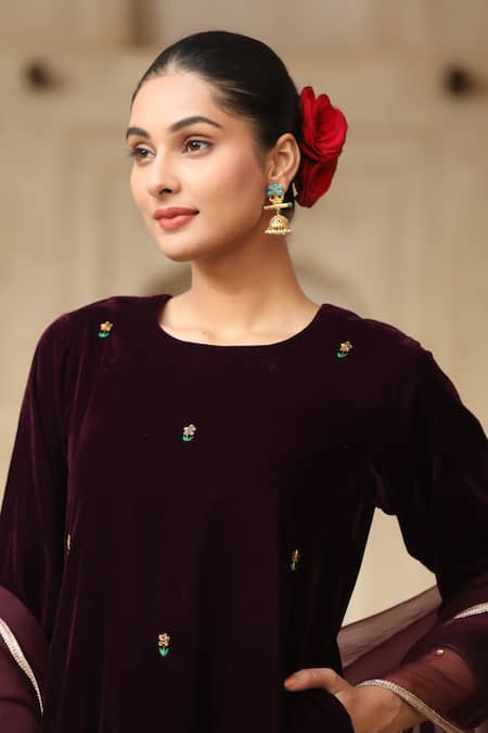 Trendy Tokari_Purple Velvet, Chiffon Cut Work, Embroidery, Sequins, Diamonds Dabka Kurta Set _Online_at_Aza_Fashions