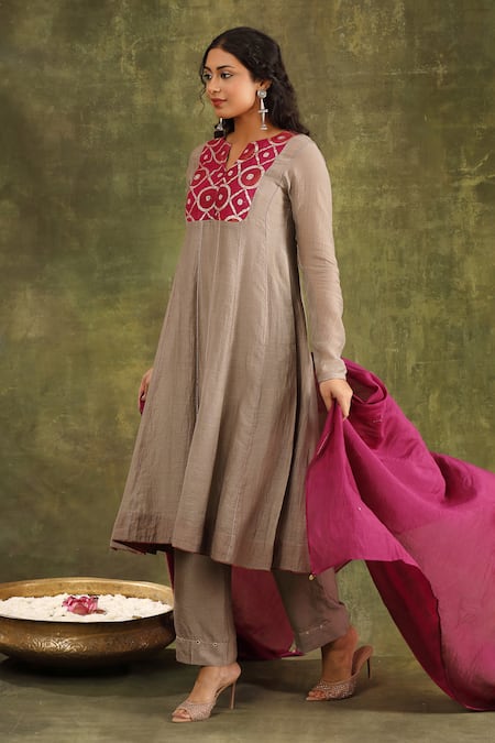Buy Trendy Tokari Gray Silk, Chanderi Brooches Split V-neck Brocade Patch Anarkali Set Online at Aza Fashions Buy_Trendy Tokari_Gray Silk, Chanderi Brooches Split V-neck Brocade Patch Anarkali Set _Online_at_Aza_Fashions