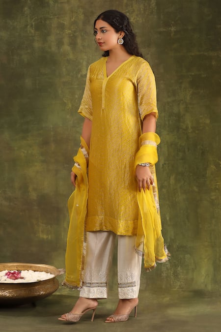 Buy Trendy Tokari Ivory Silk, Organza Embroidery, Lace V-neck Stripe Pattern A-line Kurta Set Online at Aza Fashions Buy_Trendy Tokari_Ivory Silk, Organza Embroidery, Lace V-neck Stripe Pattern A-line Kurta Set _Online_at_Aza_Fashions