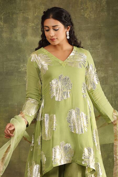 Trendy Tokari Green , Chanderi Embroidery, Lace Floral Asymmetric Kurta Pant Set at Aza Fashions Trendy Tokari_Green , Chanderi Embroidery, Lace Floral Asymmetric Kurta Pant Set _at_Aza_Fashions