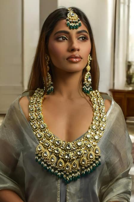 Amaara Jewels Green Pearls, Embroidery, Diamonds Bridal Necklace Set With Emerald And Online at Aza Fashions Amaara Jewels_Green Pearls, Embroidery, Diamonds Bridal Necklace Set With Emerald And _Online_at_Aza_Fashions