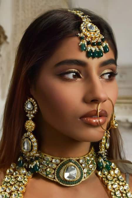 Shop Amaara Jewels Green Pearls, Embroidery, Diamonds Bridal Necklace Set With Emerald And Online at Aza Fashions Shop_Amaara Jewels_Green Pearls, Embroidery, Diamonds Bridal Necklace Set With Emerald And _Online_at_Aza_Fashions