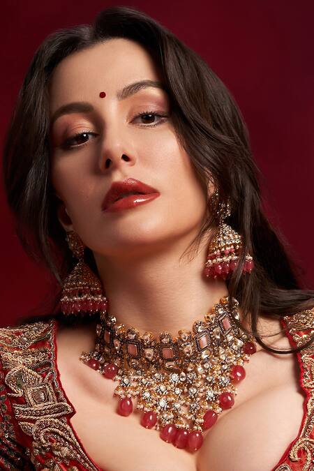 Buy Amaara Jewels Coral Pearls, Diamonds, Stones And Pink Embellished Necklace Set Online at Aza Fashions Buy_Amaara Jewels_Coral Pearls, Diamonds, Stones And Pink Embellished Necklace Set _Online_at_Aza_Fashions