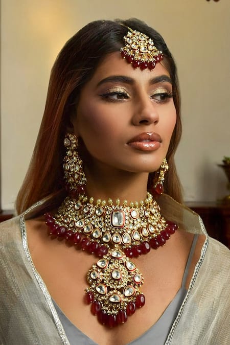 Buy Amaara Jewels Red Rhinestones, Stones Designer Kundan Ruby Necklace Set Online at Aza Fashions Buy_Amaara Jewels_Red Rhinestones, Stones Designer Kundan Ruby Necklace Set _Online_at_Aza_Fashions