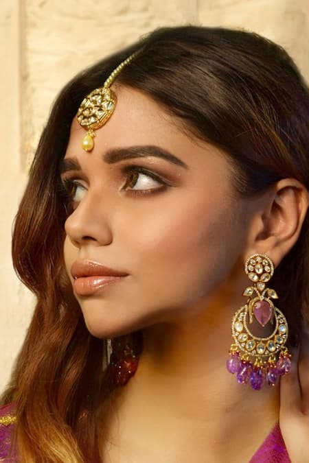 Shop Amaara Jewels Gold Plated Polki Pearl Drop Maangtikka at Aza Fashions Shop_Amaara Jewels_Gold Plated Polki Pearl Drop Maangtikka _at_Aza_Fashions