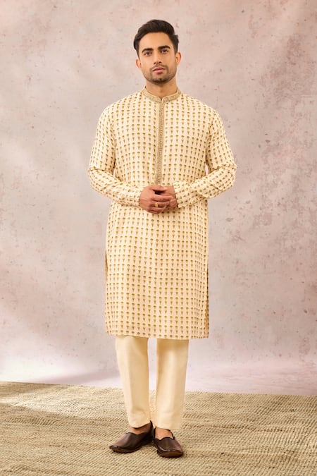 Buy_Masaba_Ivory Viscose, Silk Zari, Sequins Neera Tropical Printed Kurta _Online_at_Aza_Fashions